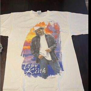 Autographed Toby Keith Men's Large Shirt Vintage